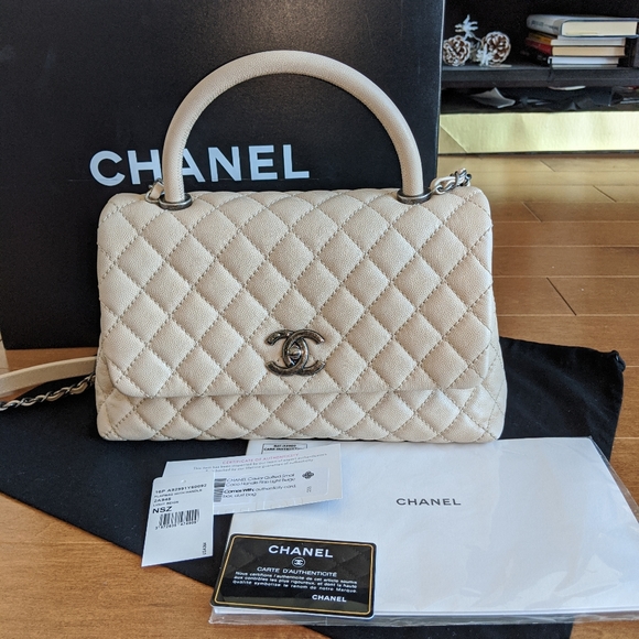 SOLD - Chanel Coco Top Handle Bag Caviar Medium - Picture 2 of 15